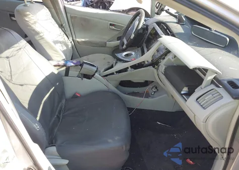 2014 Toyota Prius Three from USA, damaged, VIN JTDKN3DU6E1761383